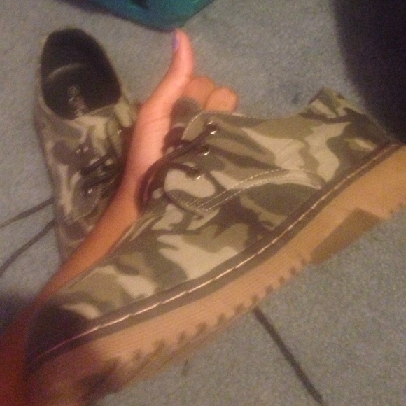 Army combat low top boots - Picture 4 of 4