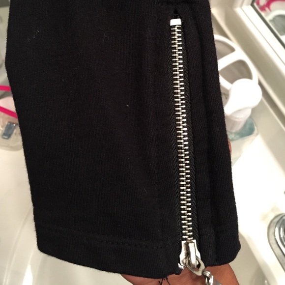 Black Jacket - Picture 3 of 3