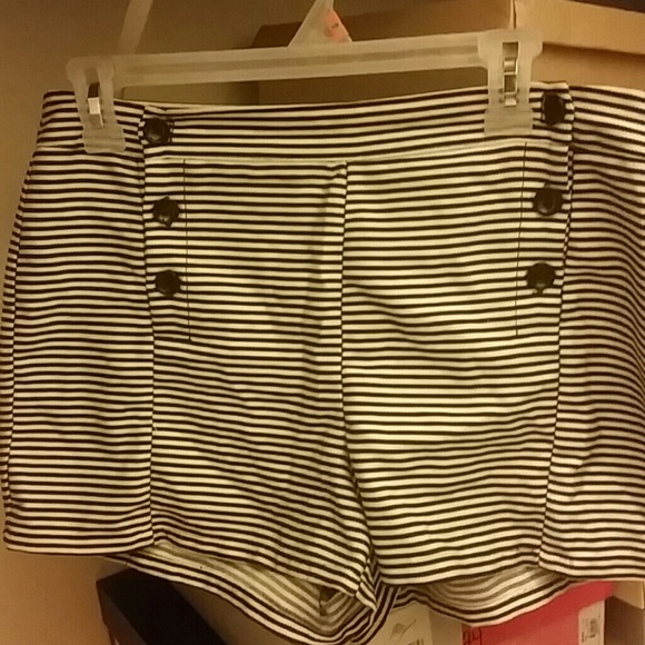 Sailor Shorts