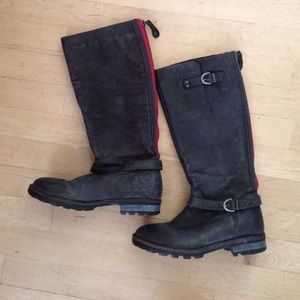 Bundle: Leather boots/Dolce vita gold pumps