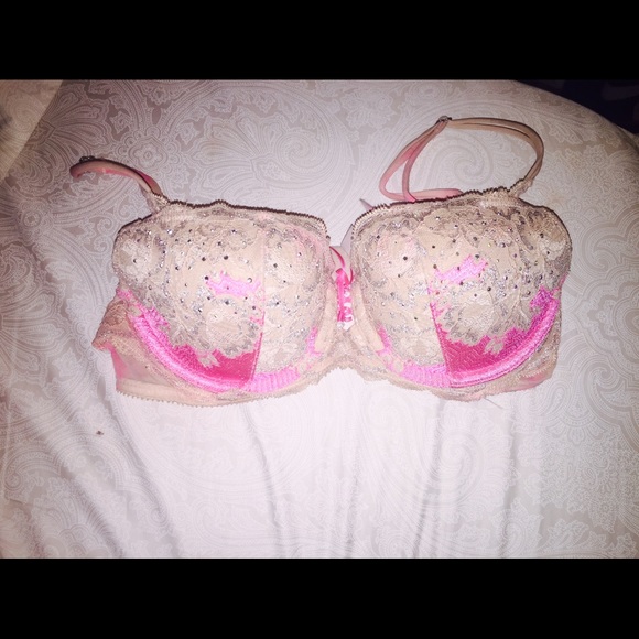 Push up bra
