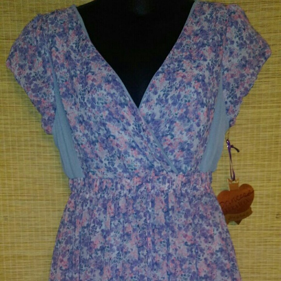 NWT Vera Wang Rusched Peasant Dress Small