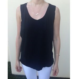 Black Muscle Tank