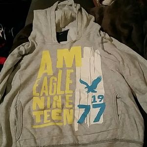 American Eagle 3/4 sleeve hoodie