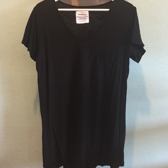 Vintage Michelle tee. Small medium and large avail - Picture 1 of 4