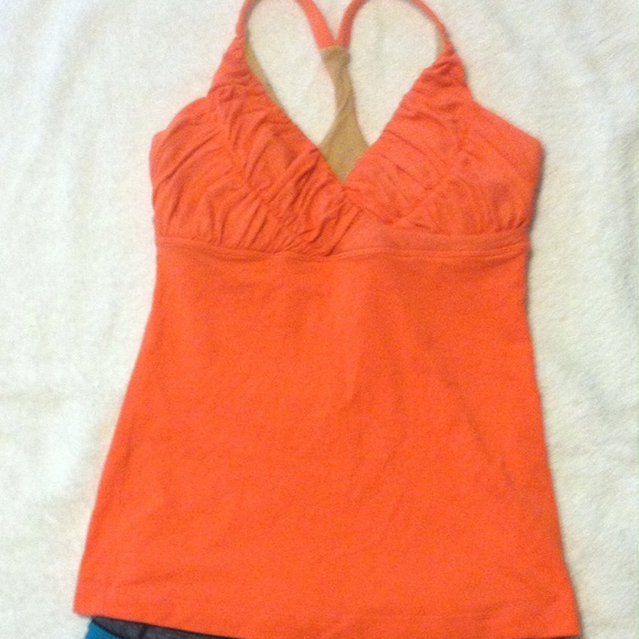 Lululemon tank top sz 6