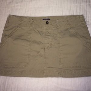 American Eagle Khaki skirt