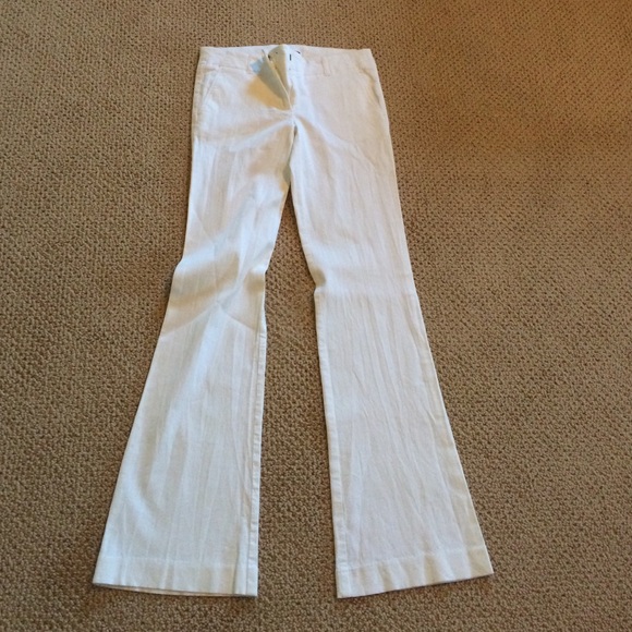 Theory size 2 white slacks