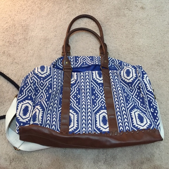💟on hold💟Aztec duffle bag