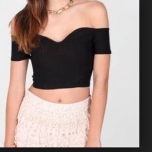 SoleMio Off the Shoulder Crop Top