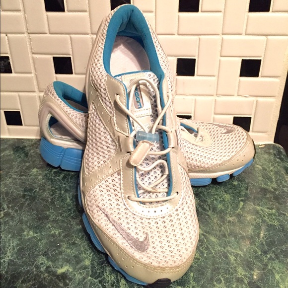 Nike shoes size 7
