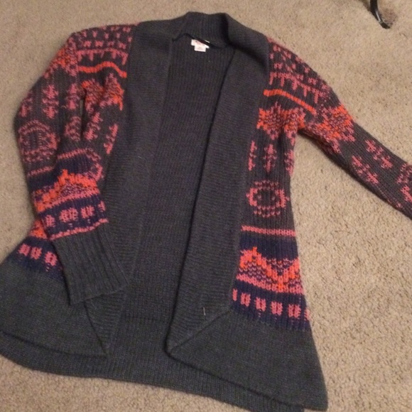 Long sleeve printed sweater
