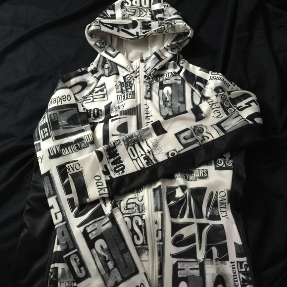 Oakley Zip Up Jacket