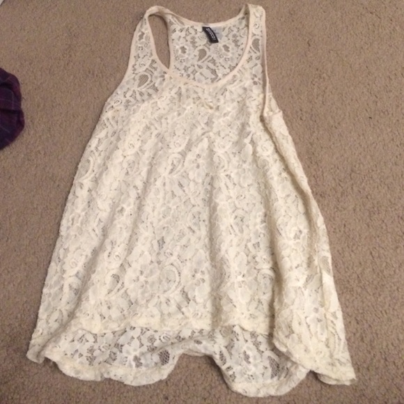 White lace tank top