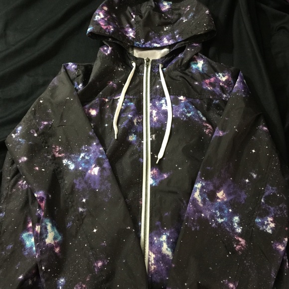 Zine Galaxy Wind Breaker