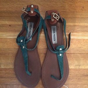 Steve Madden green sandals