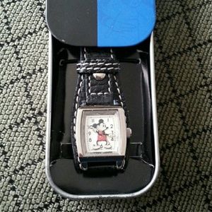 Walt disney micky mouse watch