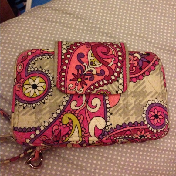 SOLD Vera Bradley wristlets wallet - Picture 2 of 4