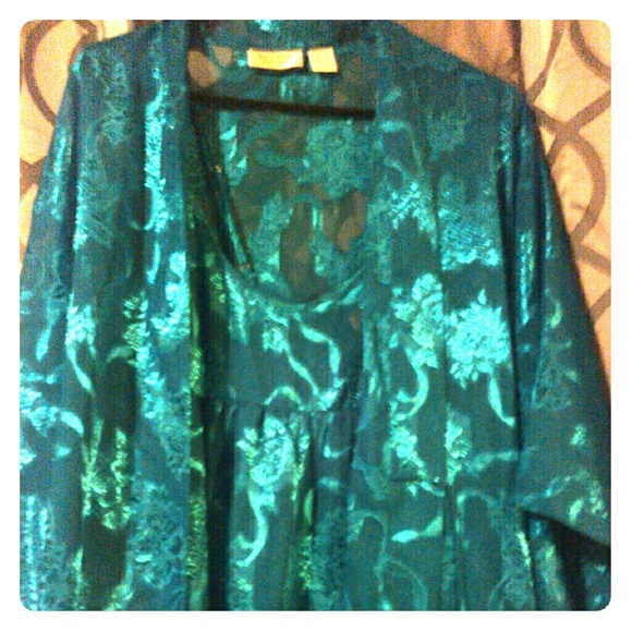 VS nighty and robe