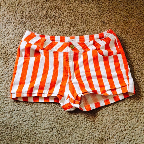 White and orange striped high waisted shorts