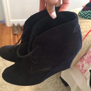 Black bootie wedges!