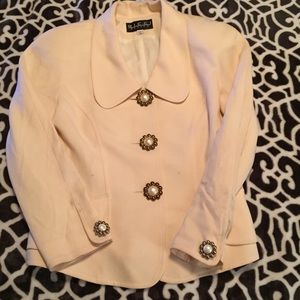 Cream Vintage Blazer with gorgeous button detail!
