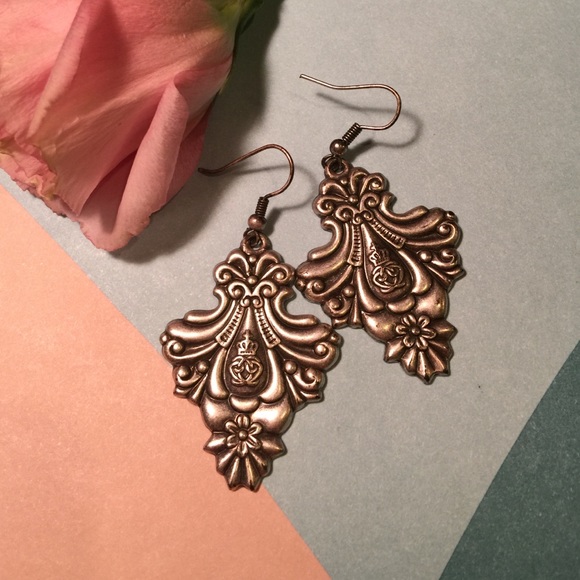 Romantic silver drop earrings