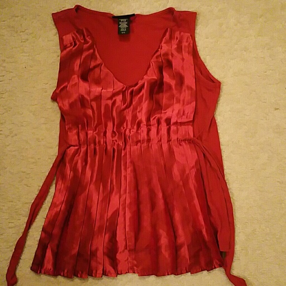 Red satin pleated shirt