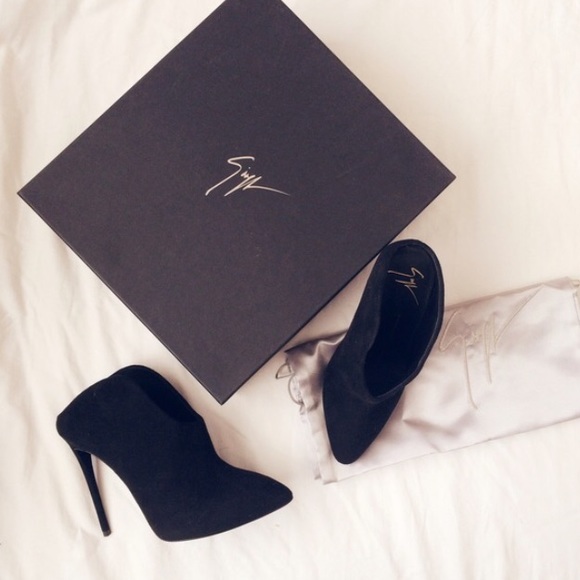 Giuseppe Zanotti heels! - Picture 2 of 4