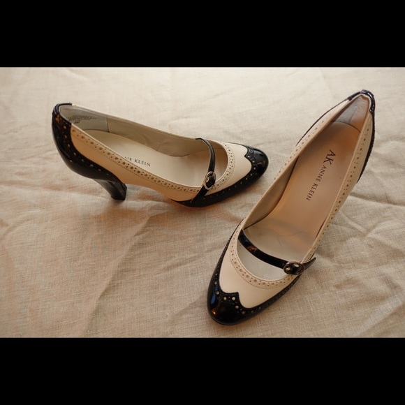 Anne Klein Black White Mary Jane Heels