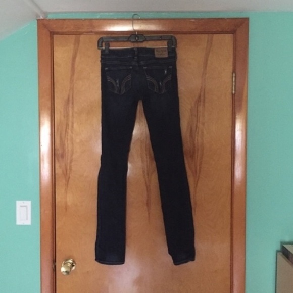 Distressed Denim Hollister Jeans - Picture 2 of 4