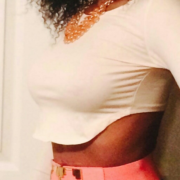 Crop top - Picture 2 of 2