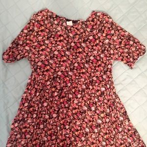 Vintage pleated flower dress