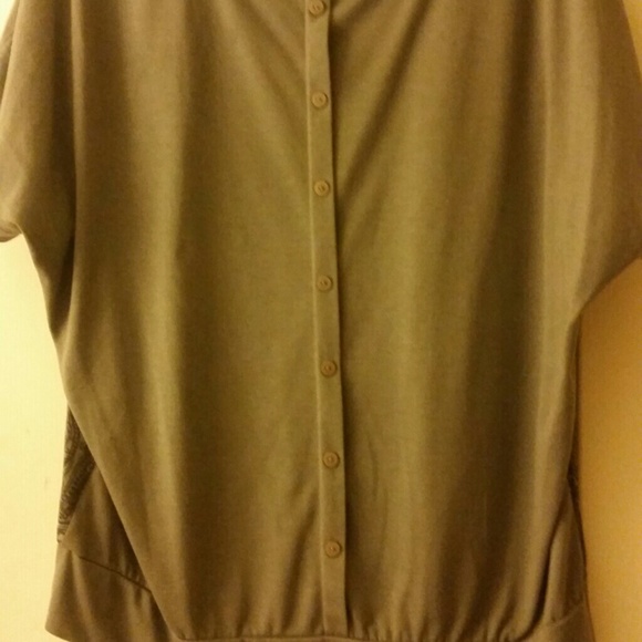 Top - Picture 2 of 2