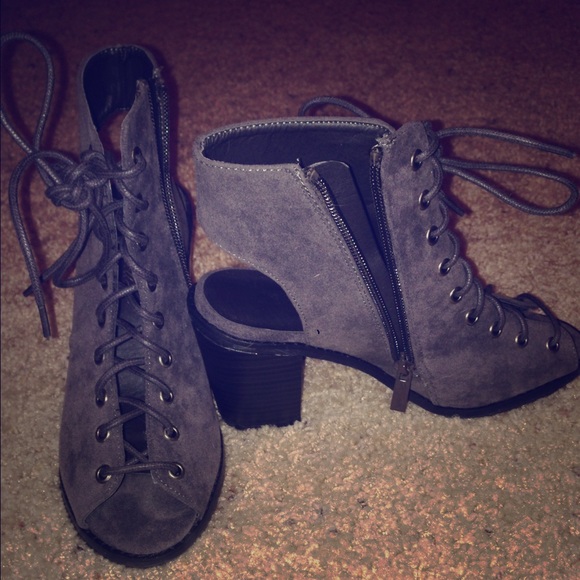 Adorable lace up suede grey bootie peep toe heels