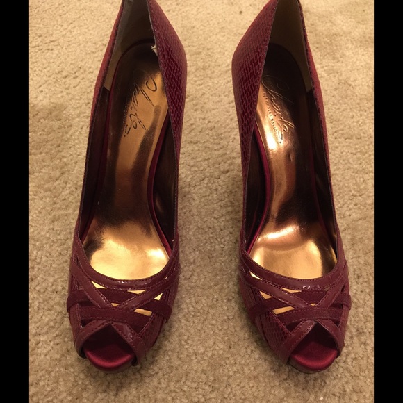 Charles David Platform heels