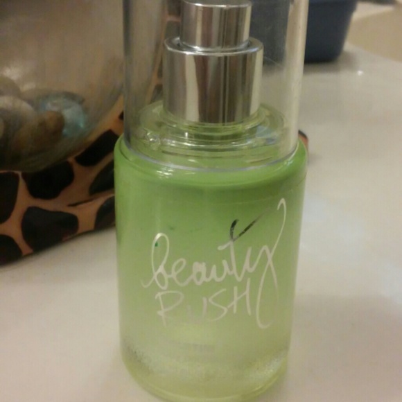 🎉🎉GIFTED🎉🎉AUTHENTIC VS APPLETINI BEAUTY RUSH