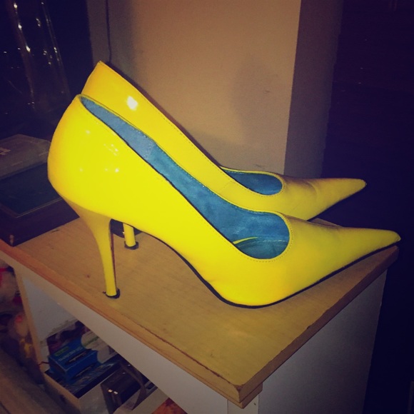 Yellow Pumps