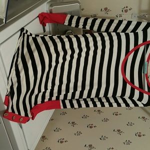 Long sleeve long shirt red black and white