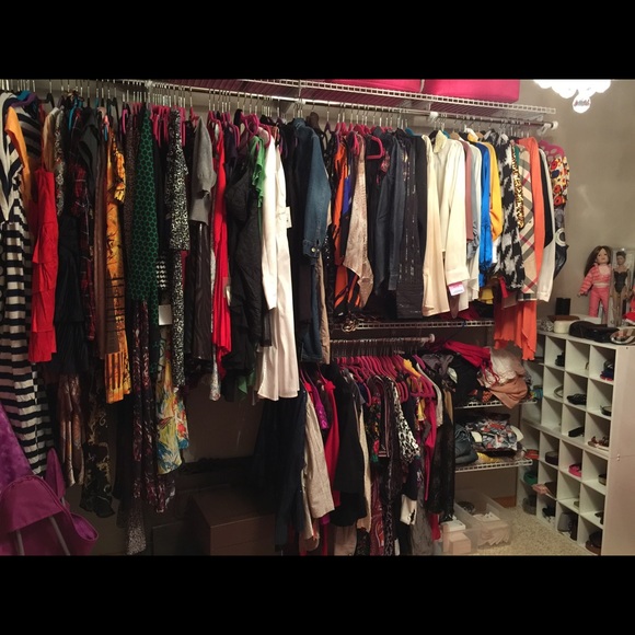 Just sharing my closet 😊👗👜❤️