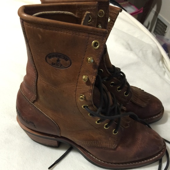 Awesome cowgirl boots sz 6 or can fit 7 $70.00 - Picture 2 of 2