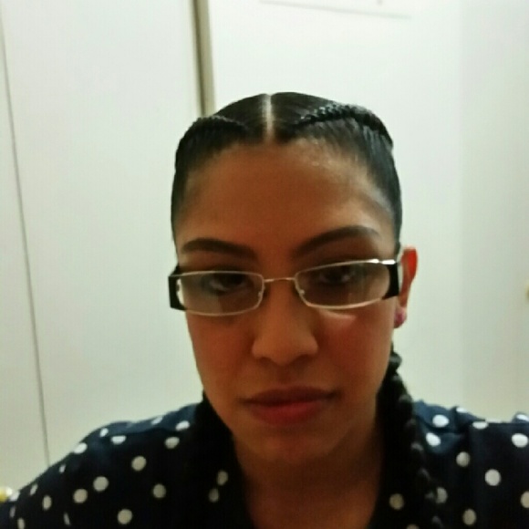 Glasses - Picture 3 of 4