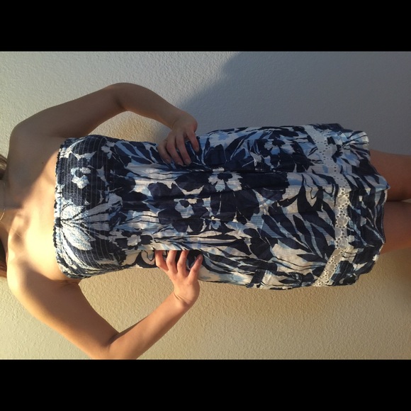 Hollister sun dress - Picture 2 of 3