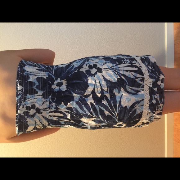 Hollister sun dress - Picture 3 of 3