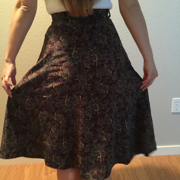 Silk ish skirt