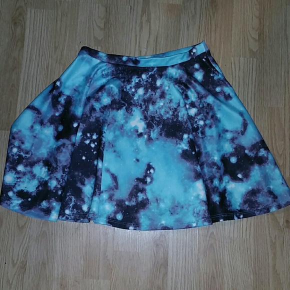 Galaxy print skater skirt