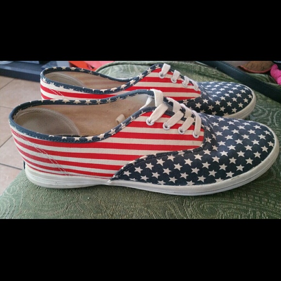 Vintage American Flag Keds - Picture 2 of 4