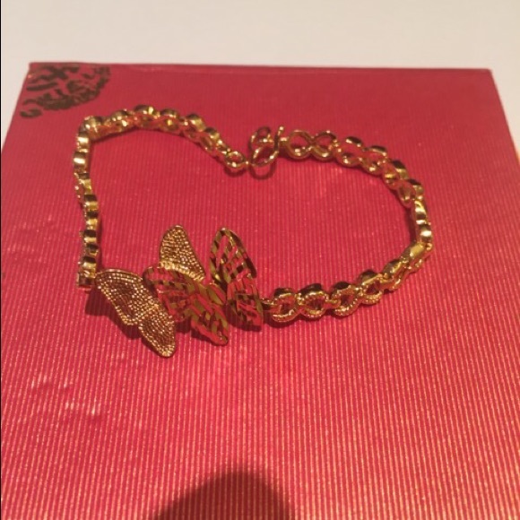 Bracelet brand new