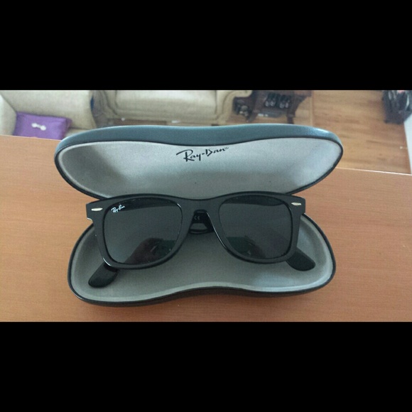 Rayban wayfarers 52mm