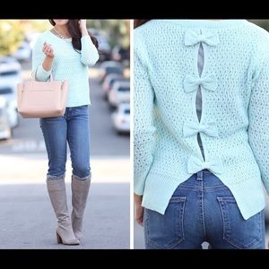 NWOT Delias XS mint bow back sweater